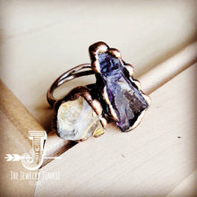 Load image into Gallery viewer, Genuine Amethyst and Quartz Ring in a Copper Setting 012a