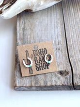 Load image into Gallery viewer, Horse Shoe Stud Earrings