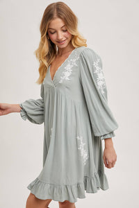FLOUNCY RUFFLED DRESS EMBROIDERED