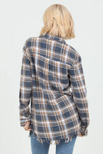 Load image into Gallery viewer, PLAID FRAYED HEM FLANNEL SHIRT