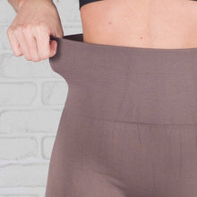 Load image into Gallery viewer, Black Fleece Lined Leggings