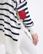 Load image into Gallery viewer, Amour Sweater