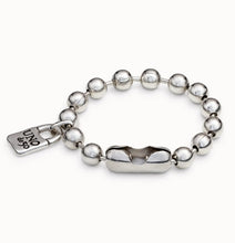 Load image into Gallery viewer, Copito De Nieve Bracelet Silver