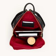 Load image into Gallery viewer, Hunter Backpack Large