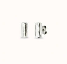Load image into Gallery viewer, Ser Narural Tube Earrings Silver