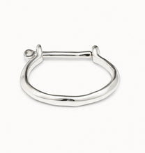 Load image into Gallery viewer, Estas Grillado Shackle Bracelet Silver