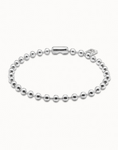 Load image into Gallery viewer, Snowflake Necklace Silver