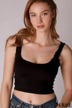 Load image into Gallery viewer, Lettuce Edge Crop Top