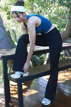 Load image into Gallery viewer, Jersey Bootcut Leggings