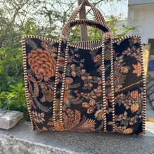 Load image into Gallery viewer, Vardan Velvet Tote Bag