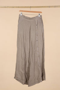 Italian Linen Pants Button Detail