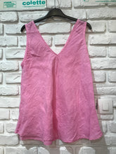 Load image into Gallery viewer, V-neck Tank Top 100% linen