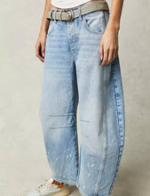 Load image into Gallery viewer, Ladies Mid Rise Wide Leg Barrel Jeans SKP522