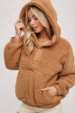 Load image into Gallery viewer, SHERPA HOODIE PULLOVER