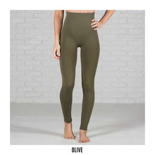 Load image into Gallery viewer, Black Fleece Lined Leggings