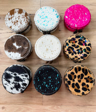 Load image into Gallery viewer, WESTERN COWHIDE ROUND JEWELRY BOX