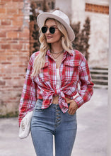 Load image into Gallery viewer, Women&#39;s Loose Flannel Plaid Shirt