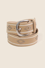 Load image into Gallery viewer, Etched Western Heart Pattern Faux Leather Belt