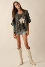 Load image into Gallery viewer, Star-Print Graphic Tee