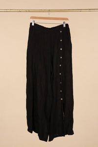 Italian Linen Pants Button Detail