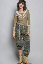 Load image into Gallery viewer, Olive Camo Jogger Pant