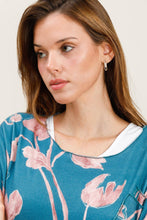 Load image into Gallery viewer, Tressa Two Piece Sweater Set- Italian