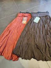 Load image into Gallery viewer, Italian Cotton Maxi Skirt