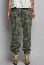 Load image into Gallery viewer, Olive Camo Jogger Pant