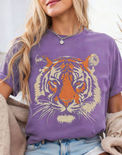 Load image into Gallery viewer, Vintage Tiger Shirt Retro Graphic Cotton Tee