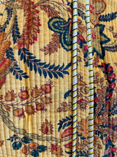 Load image into Gallery viewer, Gold Floral Quilted Velvet Tote Bag