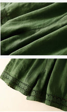 Load image into Gallery viewer, Floral crochet lace patchwork cotton linen shorts