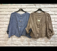 Load image into Gallery viewer, Italian Linen Button Down Top
