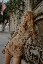 Load image into Gallery viewer, Floral Mesh Lettuce-Edge Thumbhole High-Neck Top