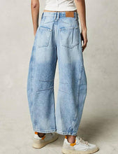 Load image into Gallery viewer, Ladies Mid Rise Wide Leg Barrel Jeans SKP522