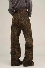 Load image into Gallery viewer, Vintage Washed Baggy wide leg Leopard Jean