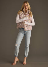 Load image into Gallery viewer, Floral Vest