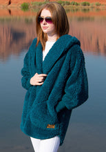 Load image into Gallery viewer, Nordic Beach Cozy Wrap